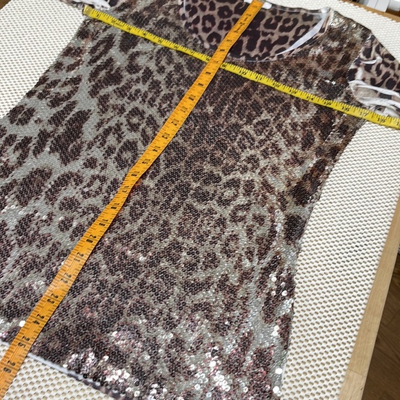 Cache Sequined Animal Print Top - Sz M - Picture 5 of 6